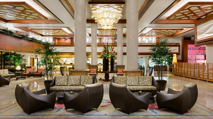 Hilton Waikiki Beach 